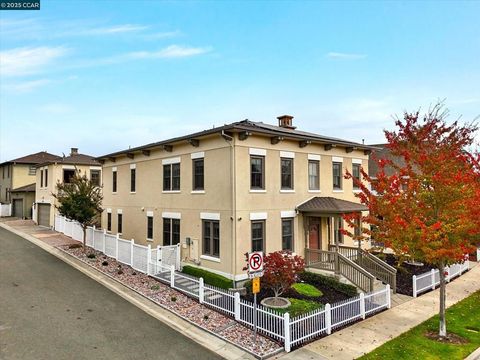 Photo of 1018 PROMENADE ST. St, Hercules, CA 94547 (MLS # 41115772) Photo of 1018 PROMENADE ST. St, Hercules, CA 94547 (MLS # 41115772)