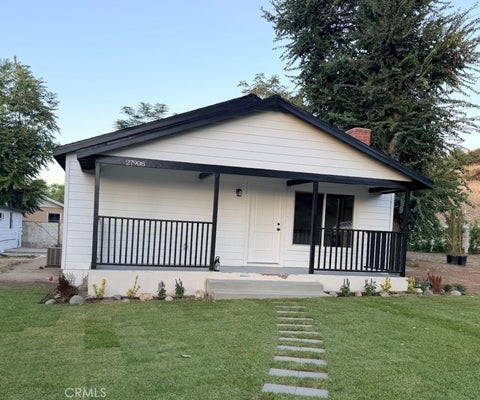 Photo of 27908 Adon AVE, Canyon Country, CA 91387 (MLS # SR26209060)