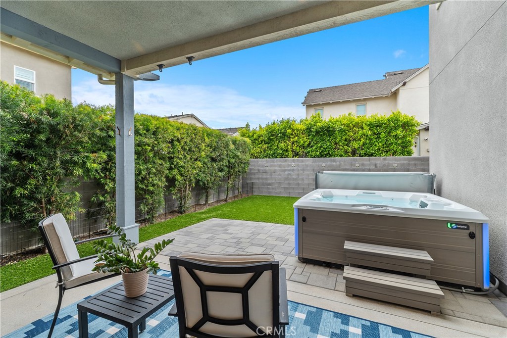 Reverie (ESREV) - Residential