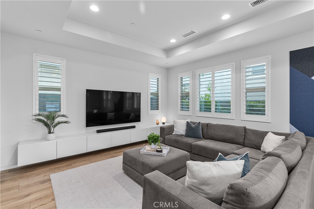 Reverie (ESREV) - Residential