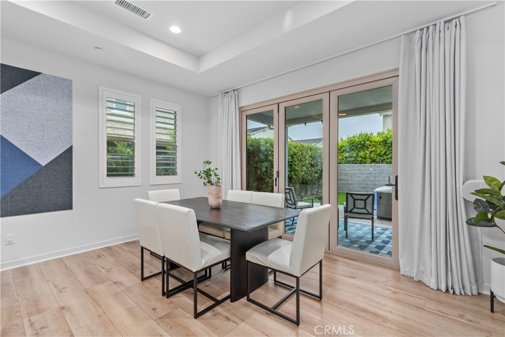 Reverie (ESREV) - Residential