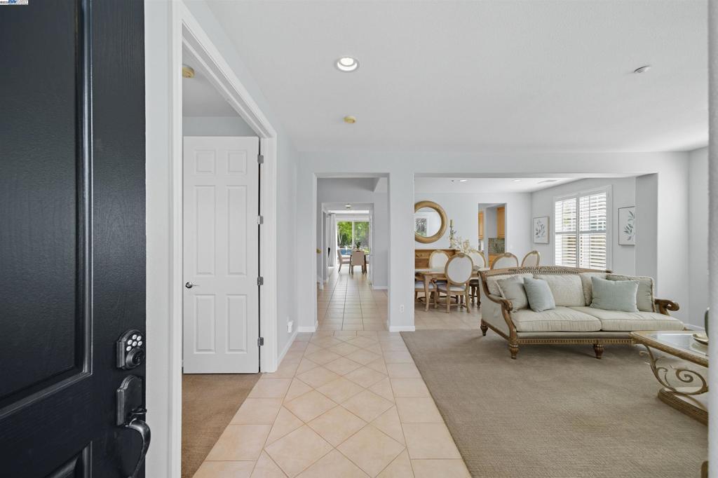 KRISTOPHER RANCH - Residential
