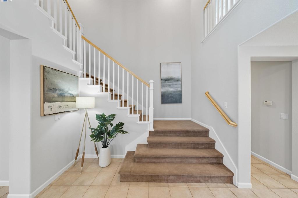 KRISTOPHER RANCH - Residential
