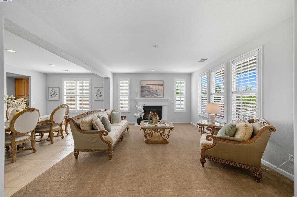 KRISTOPHER RANCH - Residential