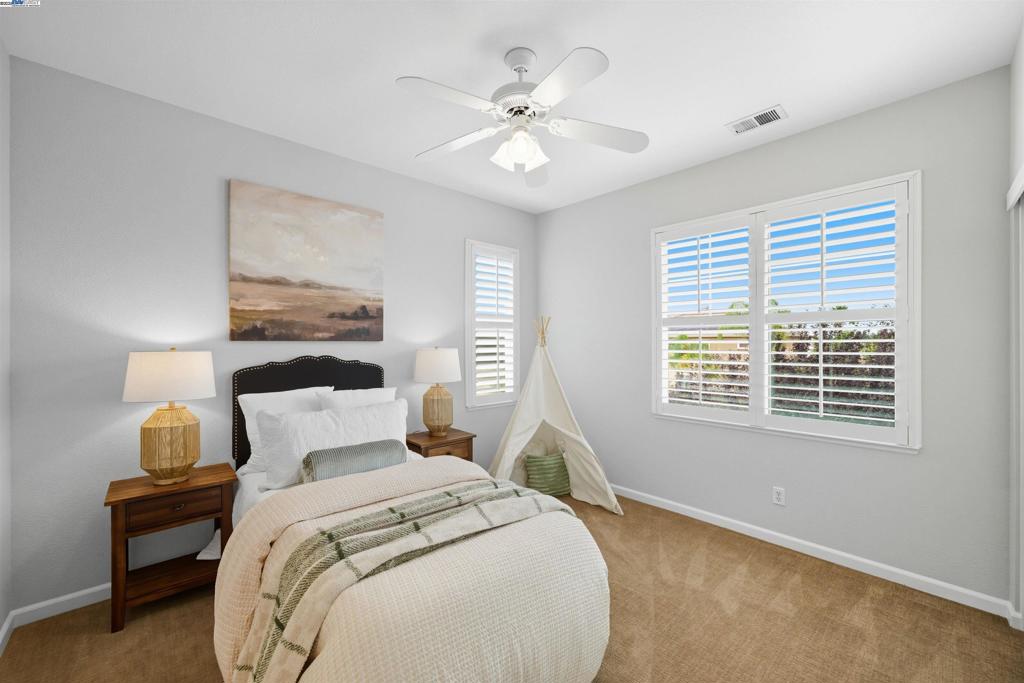KRISTOPHER RANCH - Residential