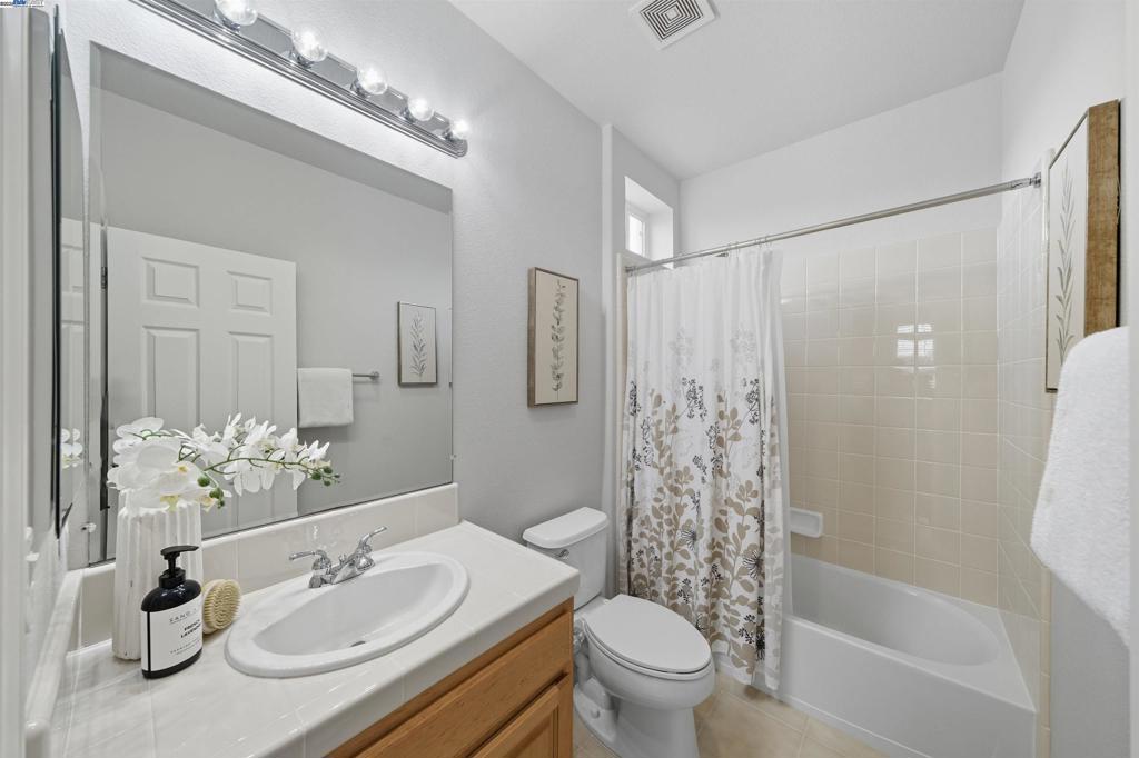KRISTOPHER RANCH - Residential