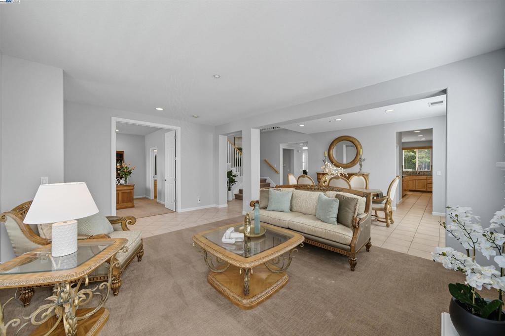 KRISTOPHER RANCH - Residential