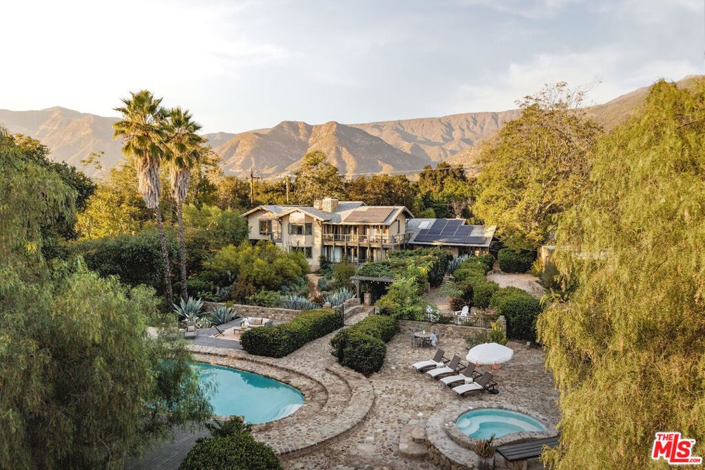 Photo of 4158 Grand Avenue, Ojai, CA 93023 (MLS # 26636861)