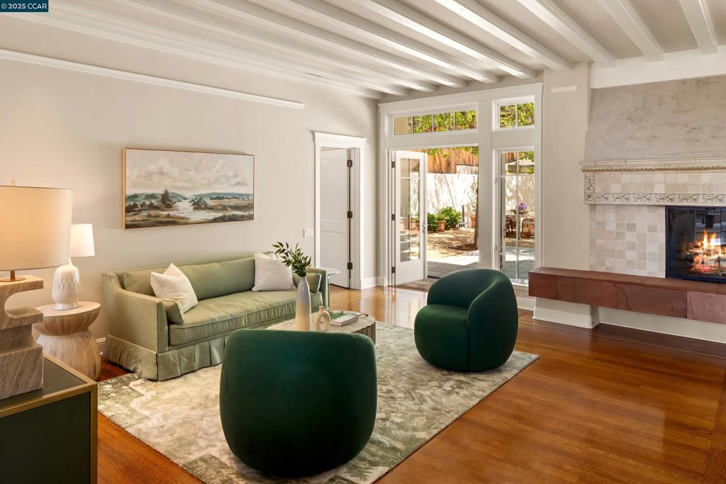 CLAREMONT - Residential