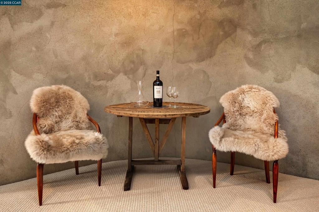 CLAREMONT - Residential