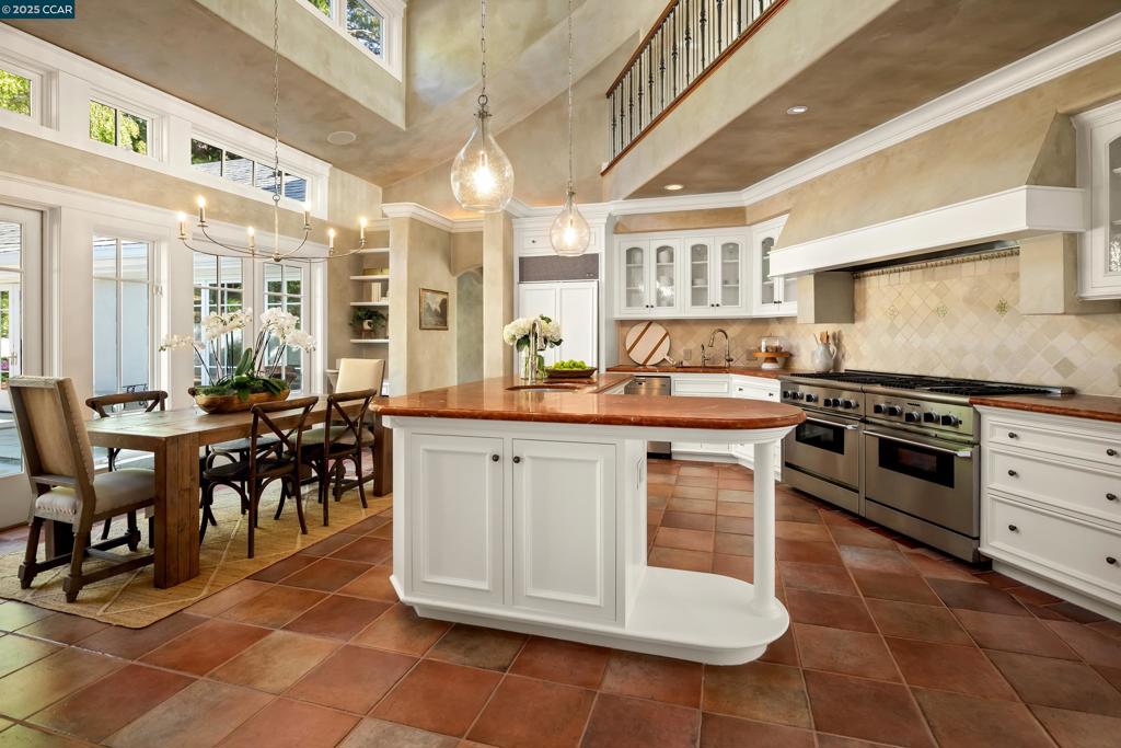 CLAREMONT - Residential