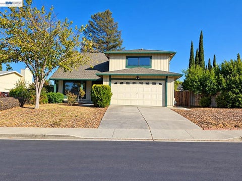 Photo of 2025 Mendocino Dr DR, Bay Point, CA 94565 (MLS # 41149764)
