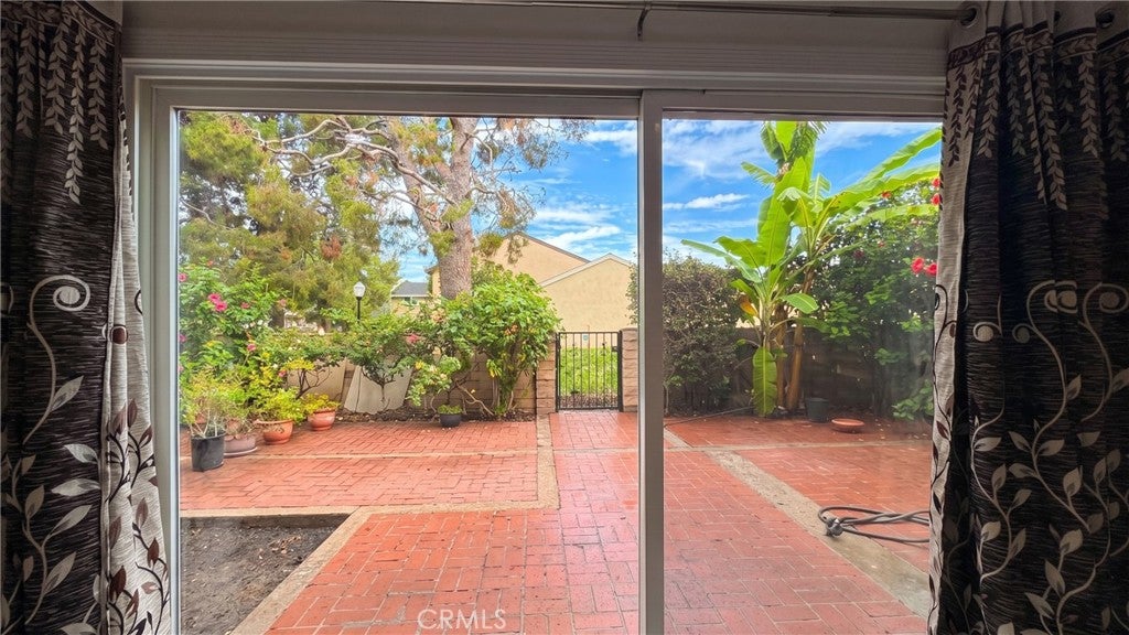Photo of 8 Monarch, Irvine, CA 92604 (MLS # OC26215430)