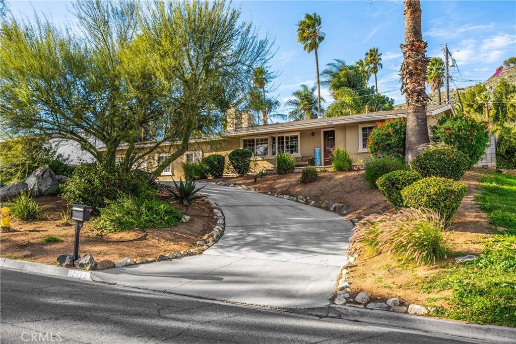 Photo of 7281 Font Ave, Jurupa Valley, CA 92509 (MLS # CV26010524)