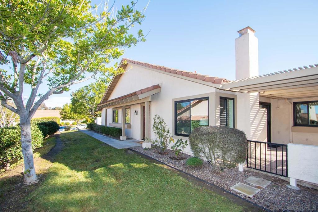 12863 Camino De La Breccia