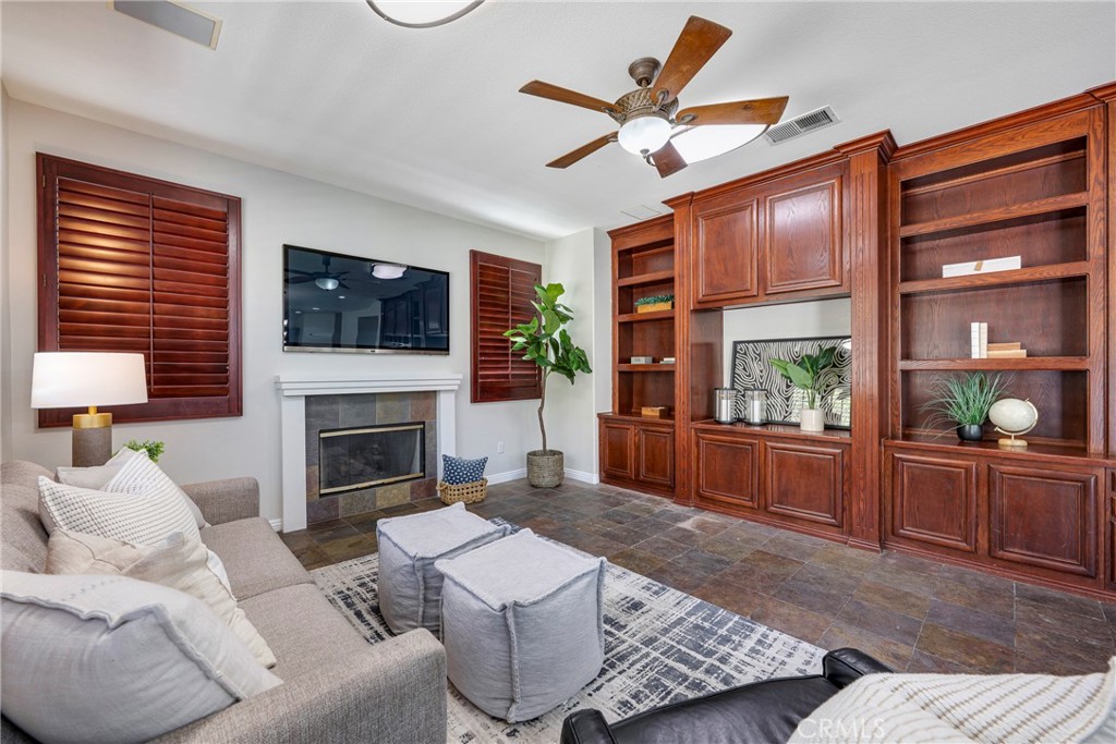 17614 Crabapple Way