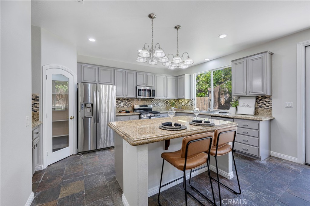 17614 Crabapple Way