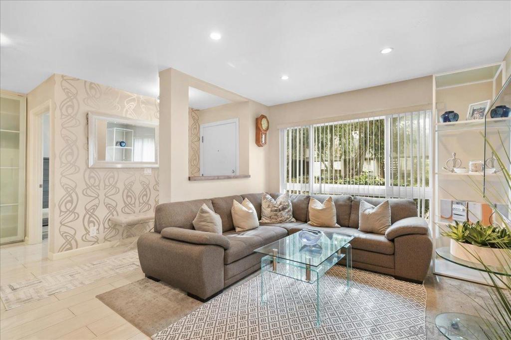 13754 Mango Drive 123