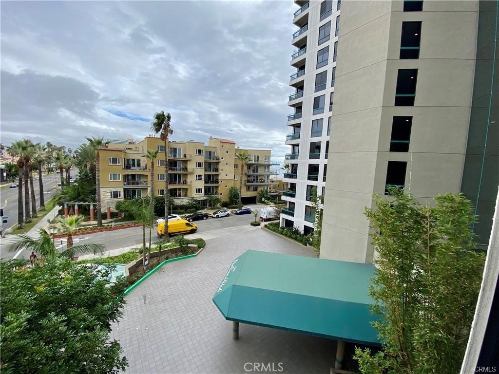 1310 E Ocean Boulevard 407