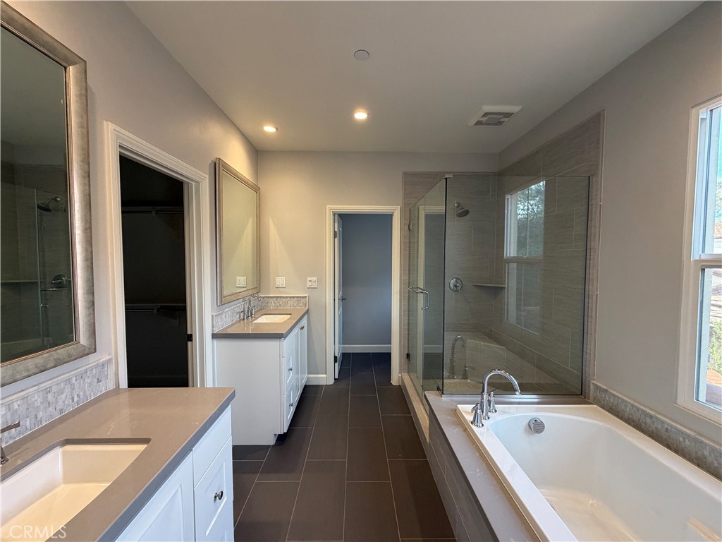 Marin (EVMAR) - Residential Lease