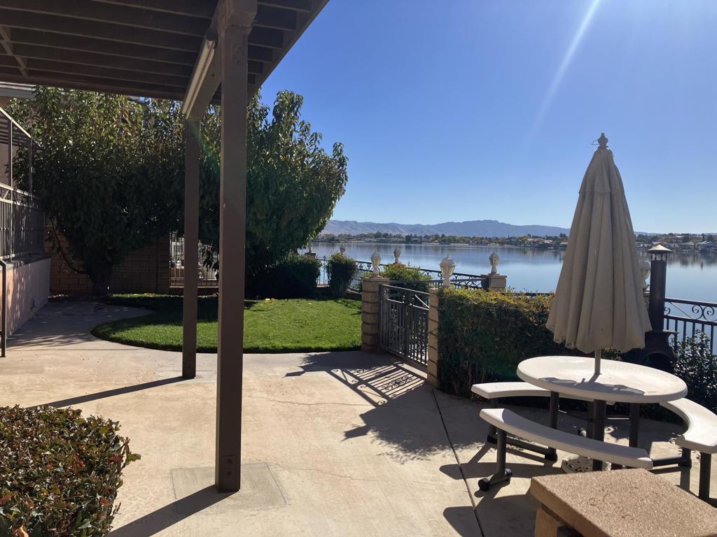 18125 Harbor Drive Drive