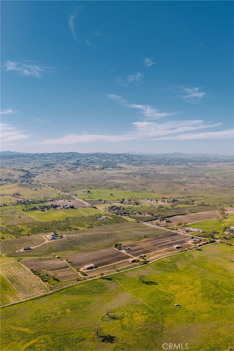 Tiny photo for 5575 El Pomar Dr, Templeton, CA 93465 (MLS # NS26072508)