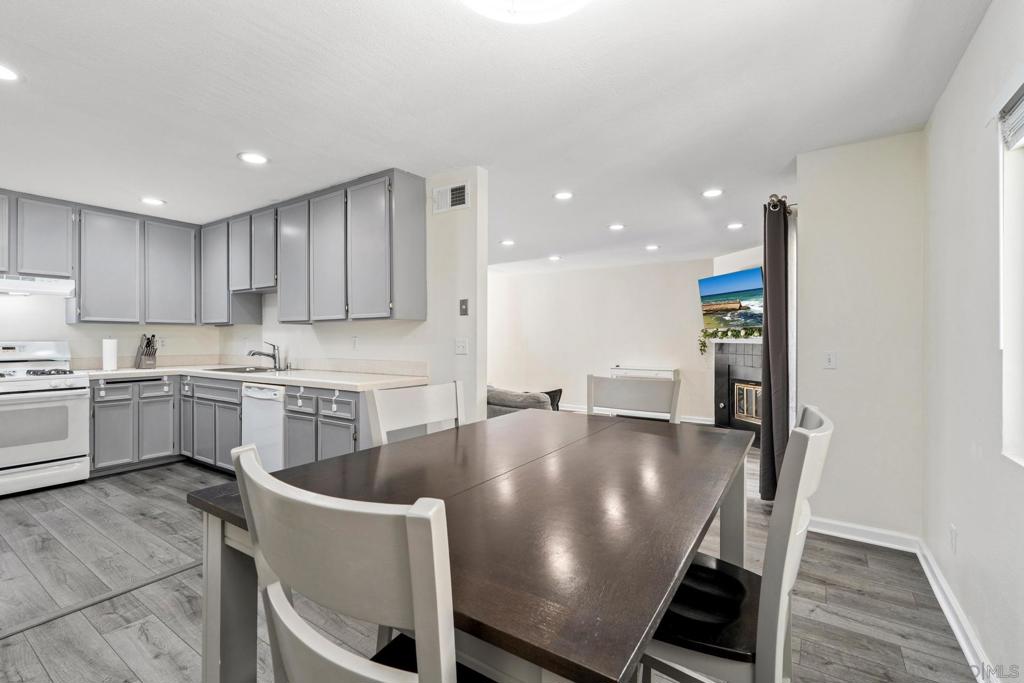 Santee - Residential