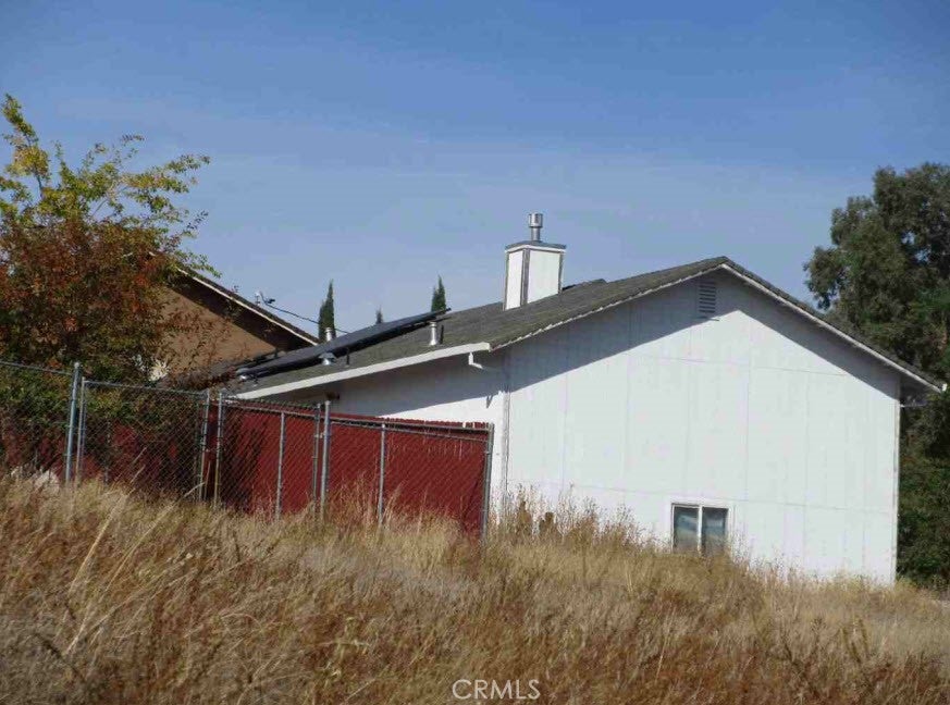 3320 Crowell