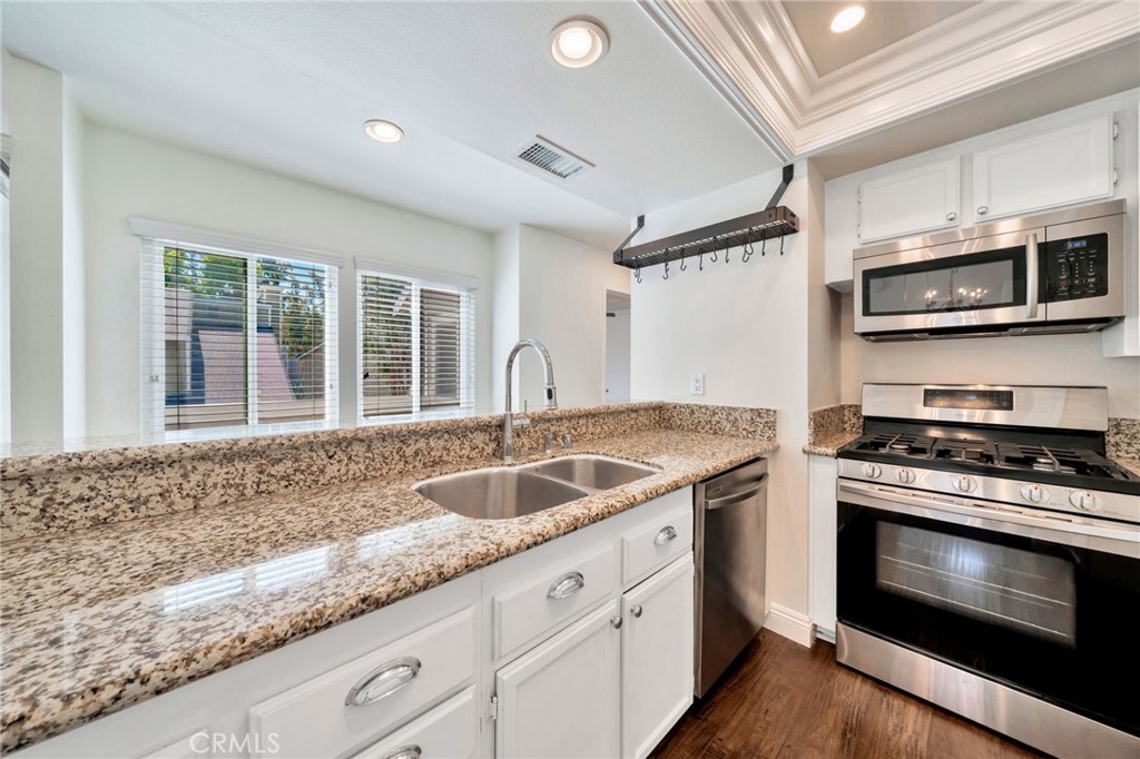 6211 Newhaven Court 128