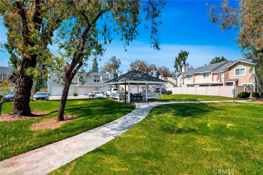 6211 Newhaven Court 128