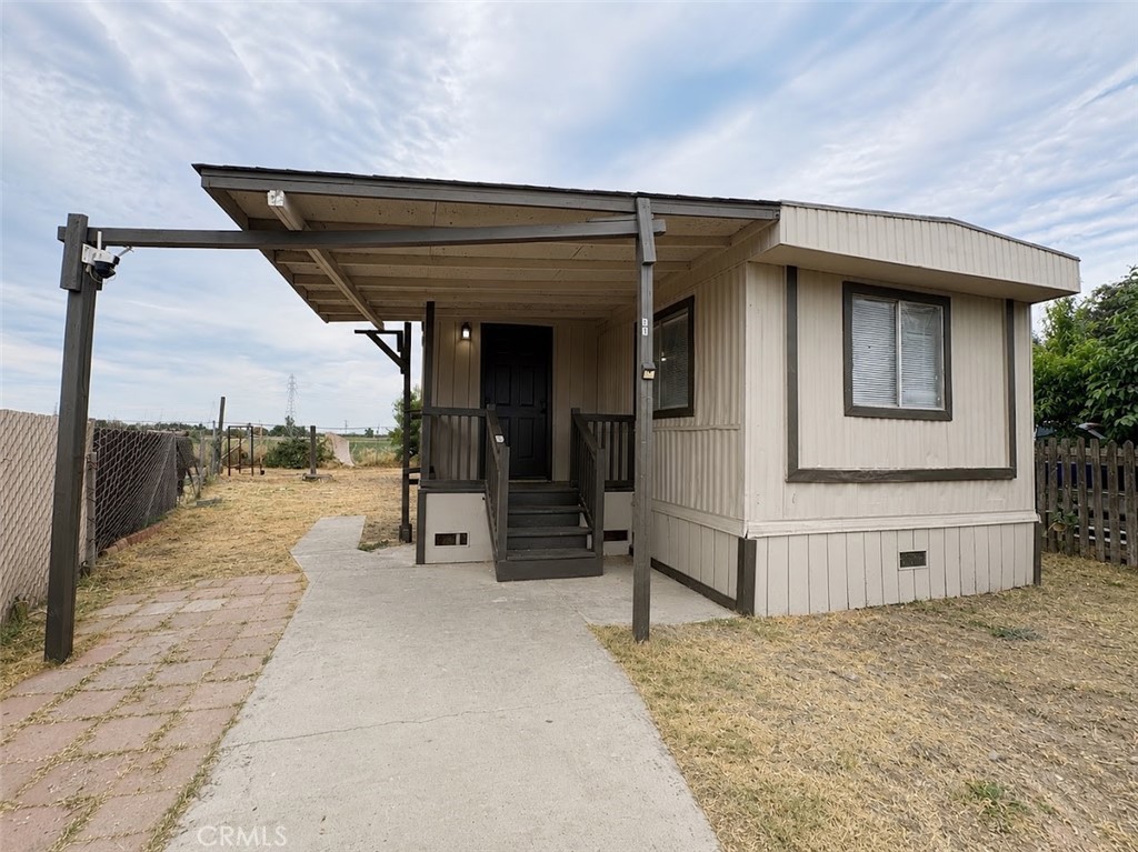 Photo 1 of 35 — 5200 Crest Rd 91, Atwater, CA 95301