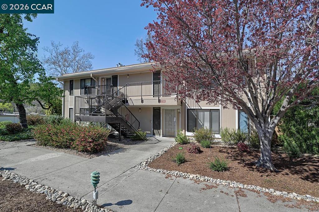 2700 Tice Creek Dr 3