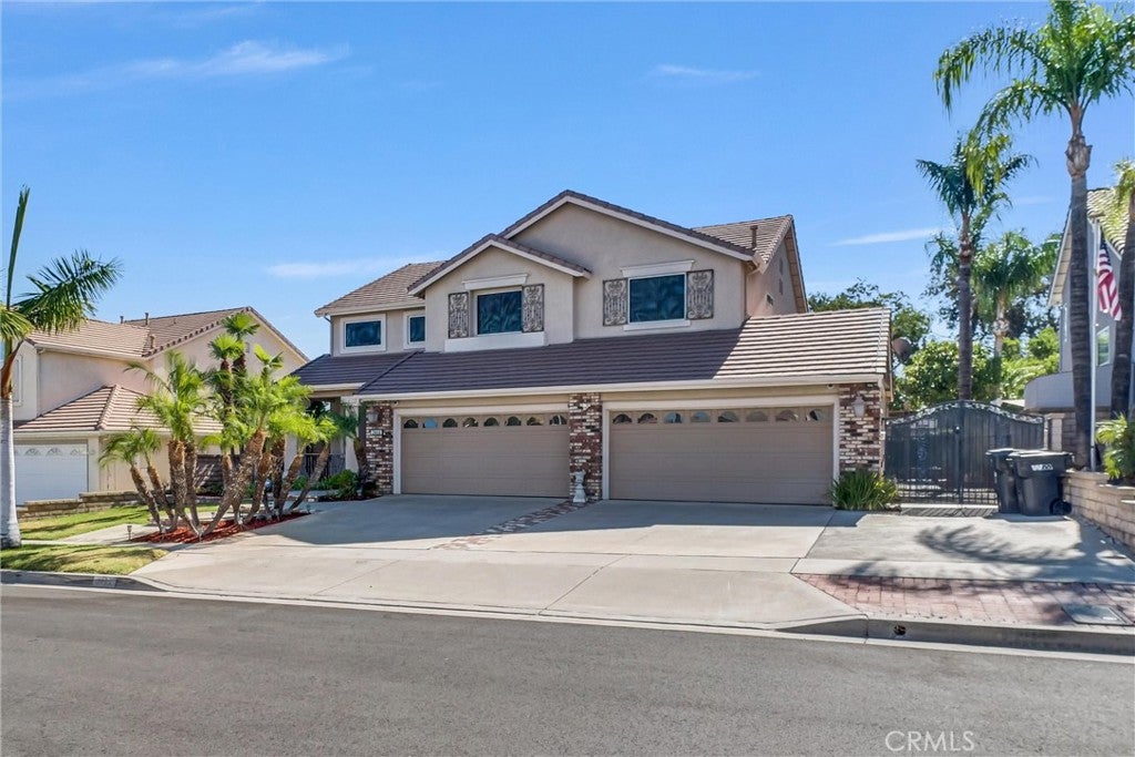 2611 Dakin Drive