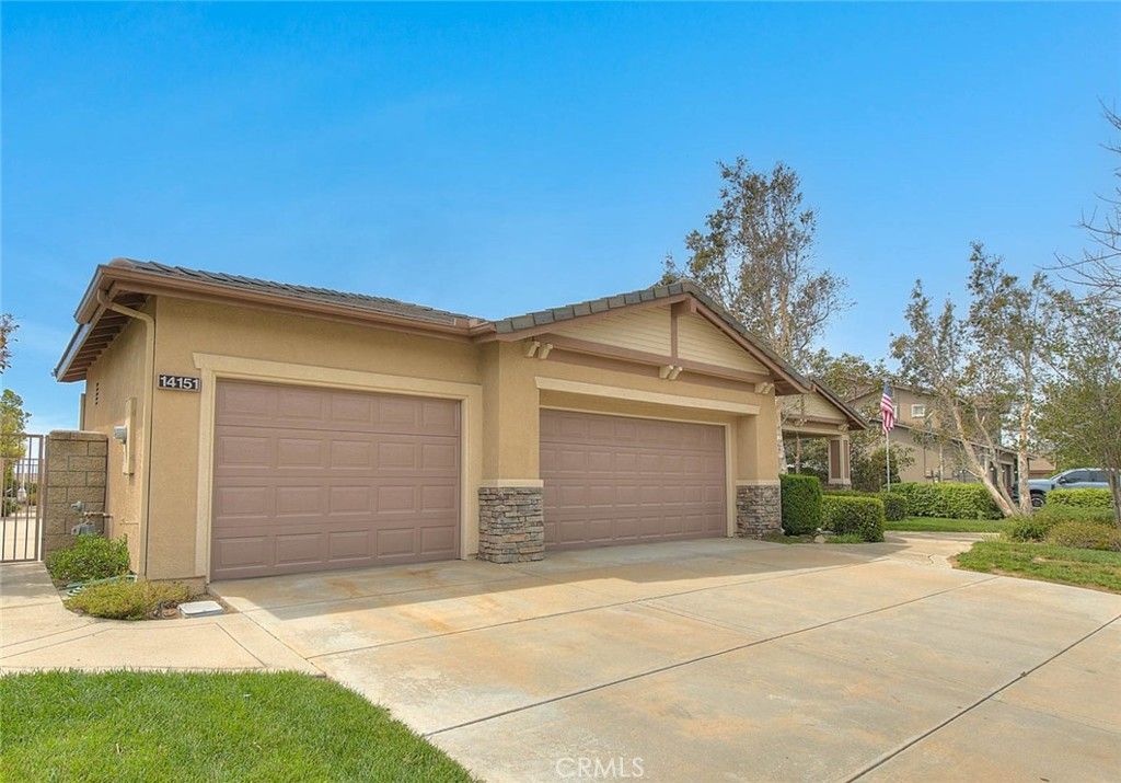 Photo of 14151 Vai Brothers Dr, Rancho Cucamonga, CA 91739 (MLS # CV26081332)
