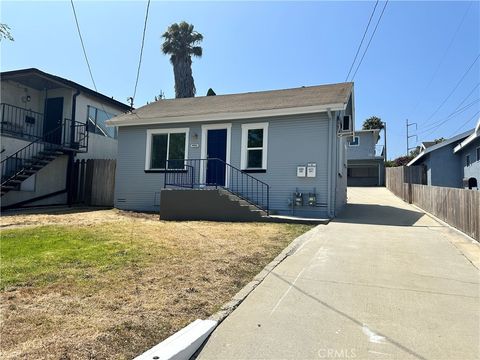 Photo of 4450 W 169th St, Lawndale, CA 90260 (MLS # SB26050962)