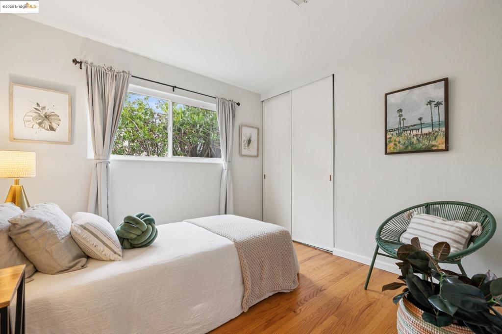 BAY VIEW PARK - Residential