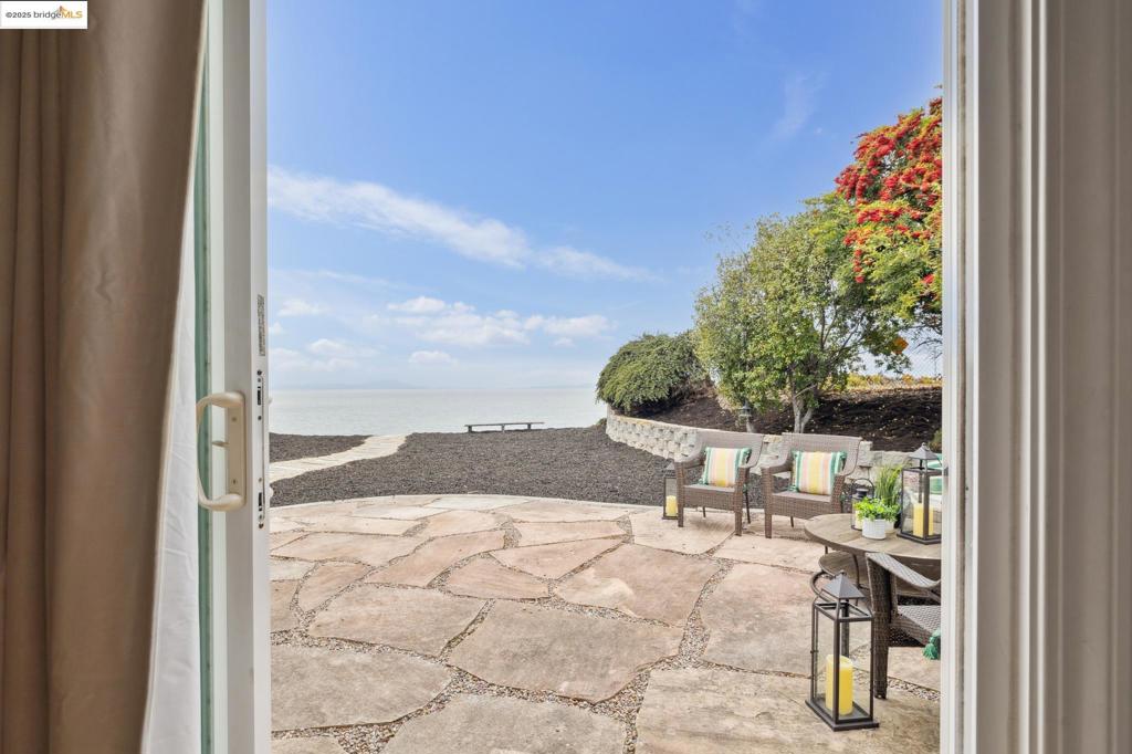 BAY VIEW PARK - Residential