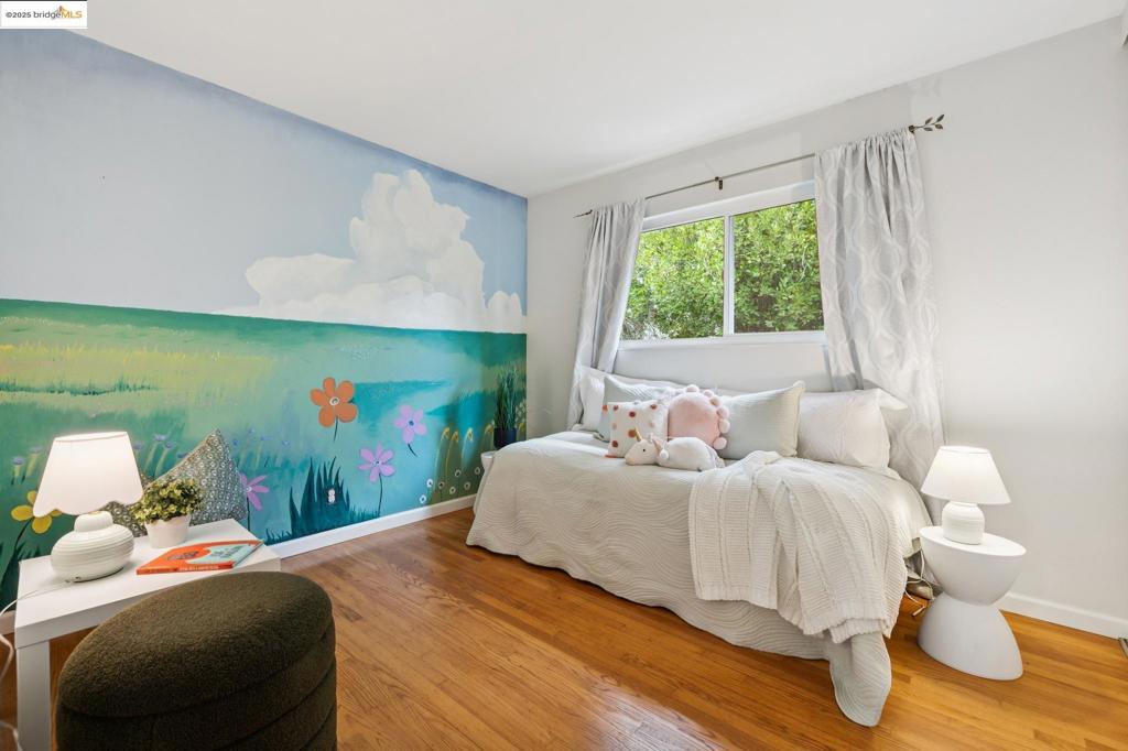 BAY VIEW PARK - Residential