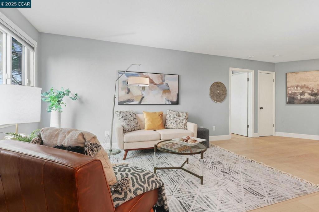 LOWER PAC HTS - Residential