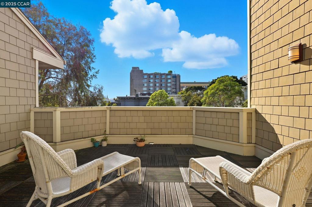 LOWER PAC HTS - Residential