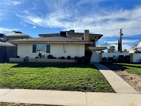 Photo of 3814 Ferndale Ave, San Bernardino, CA 92404 (MLS # PW26055020)