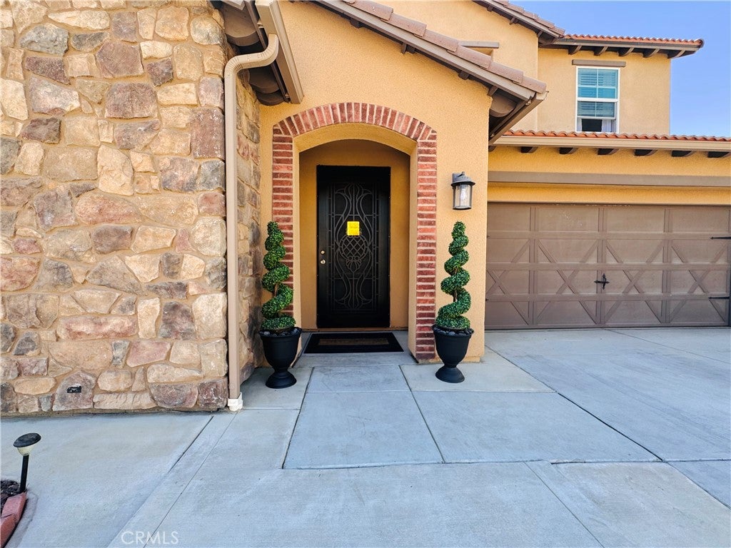 4237 N Rosalia