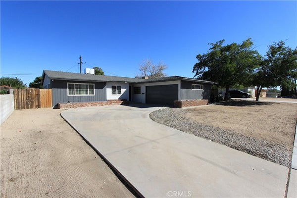16258 FORREST AVE, VICTORVILLE, CA 92395 - Image 3bf831fc746ecebff3b9c2d087fa1a3b/4033264352