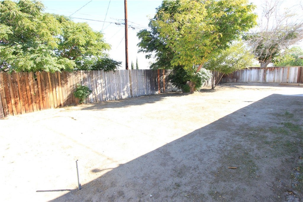 16258 Forrest