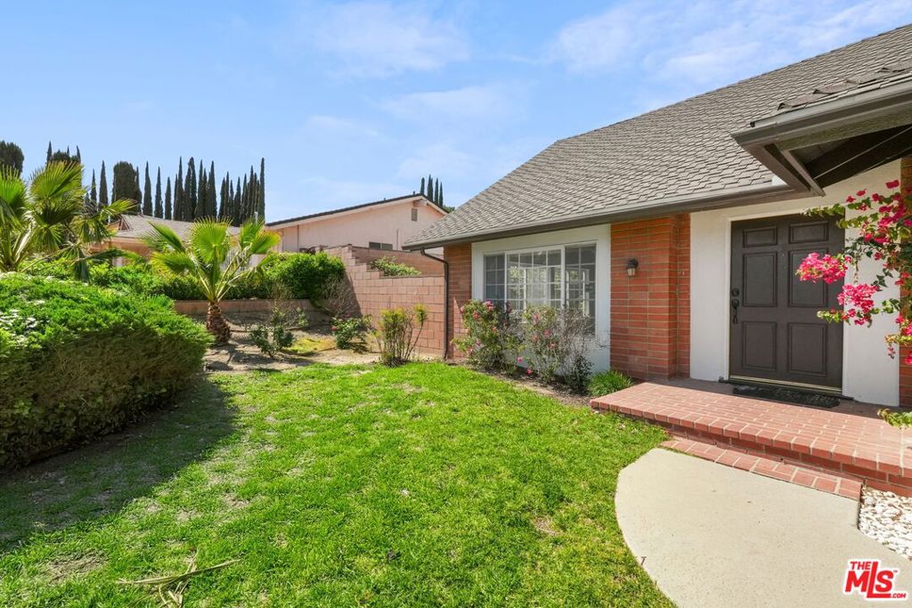 Properties 1 18657 Kirkcolm Lane