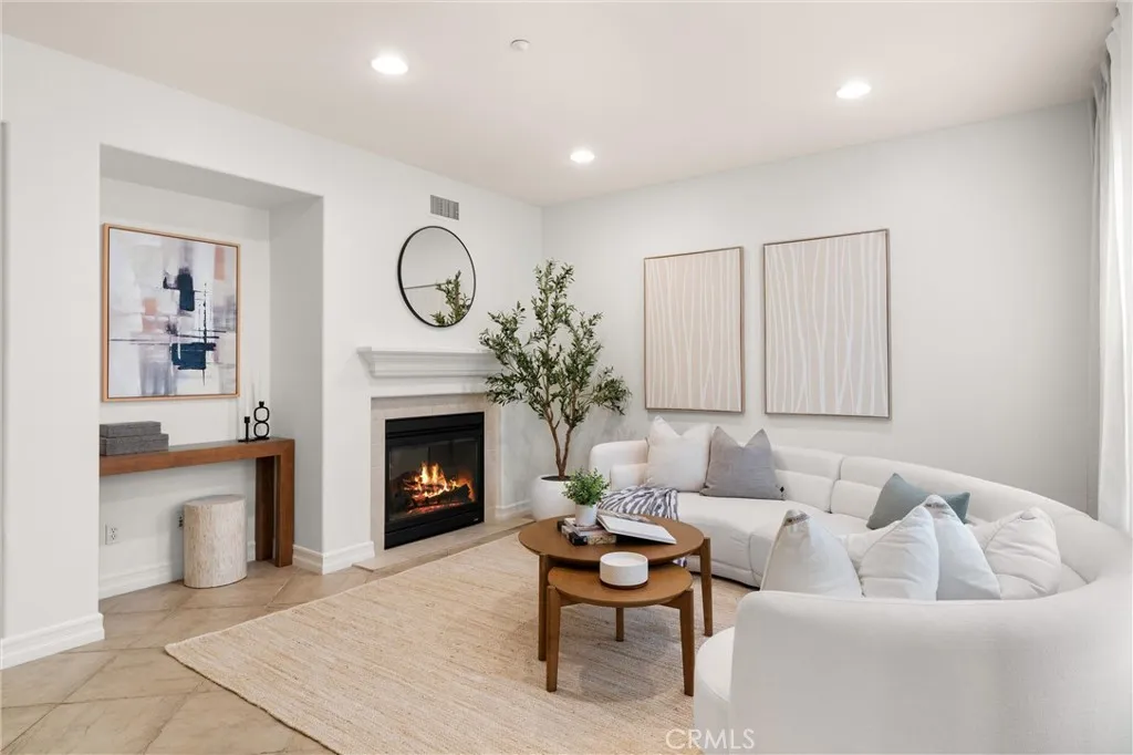 Mission Viejo, California 92694, United States, 3 Bedrooms Bedrooms, ,3 BathroomsBathrooms,Residential,Active,119277