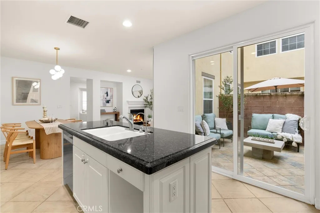 Mission Viejo, California 92694, United States, 3 Bedrooms Bedrooms, ,3 BathroomsBathrooms,Residential,Active,119277