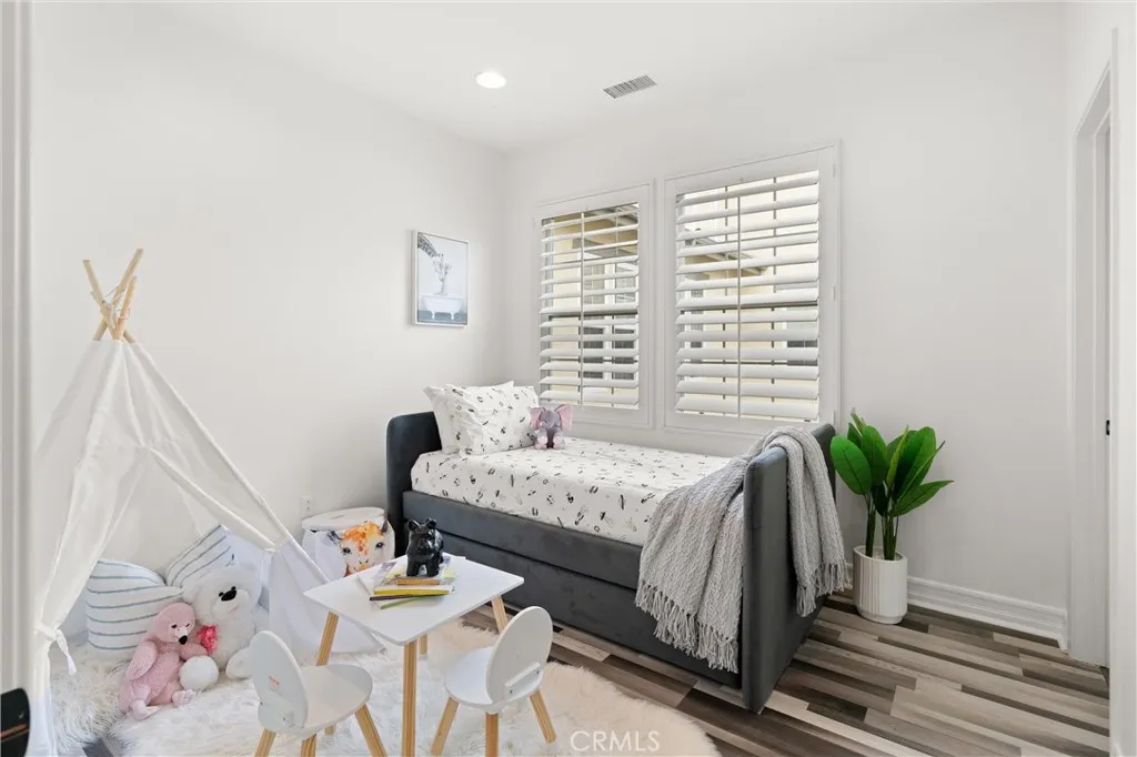 Mission Viejo, California 92694, United States, 3 Bedrooms Bedrooms, ,3 BathroomsBathrooms,Residential,Active,119277