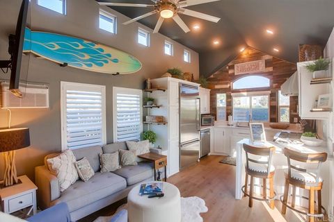 Photo of 1624 N Coast Hwy 101 #3, Encinitas, CA 92024 (MLS # NDP2600121)