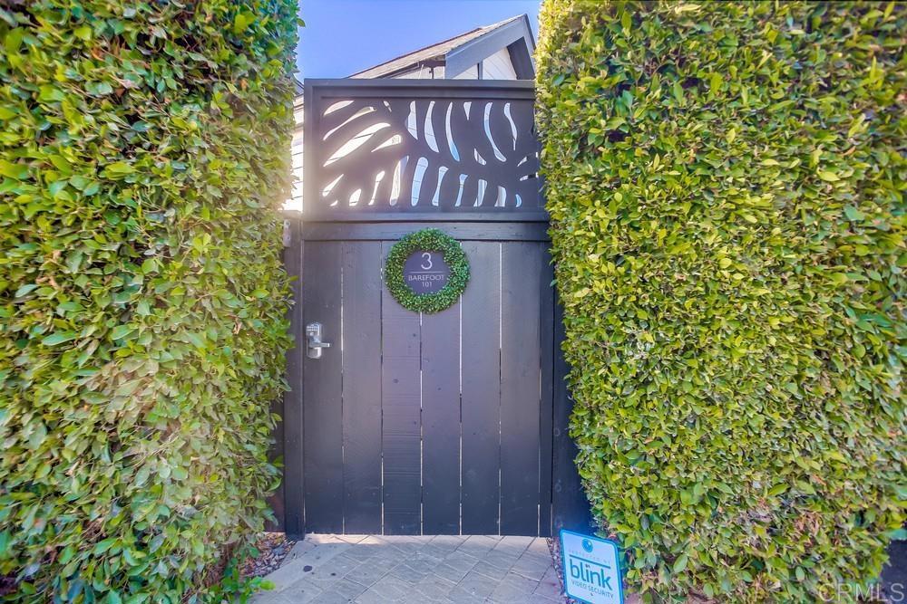 1624 N Coast Hwy 101 3